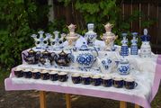 Продам коллекцию ГЖЕЛИ за 35 тысяч.